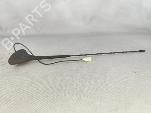 Antenne/Base Antenne/Base PEUGEOT 208 I (CA_, CC_) 1.2 PureTech 82 (82 hp) 32023977 32023977