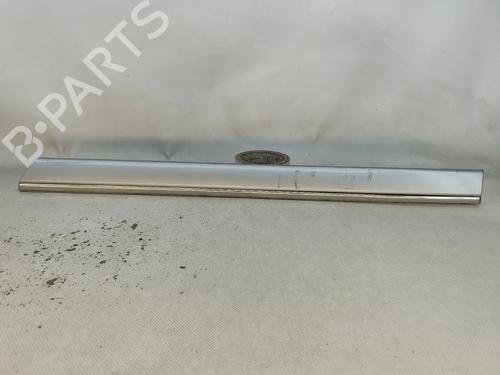 door-moulding-trim-mercedes-benz-c-class-w202-1993-1994-1995-1996-1997-1998-1999-2000-32070171 main image