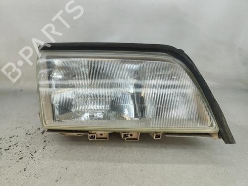 Used Right headlight MERCEDES-BENZ C-CLASS (W202) C 180 (202.018) (122 hp) 32070177