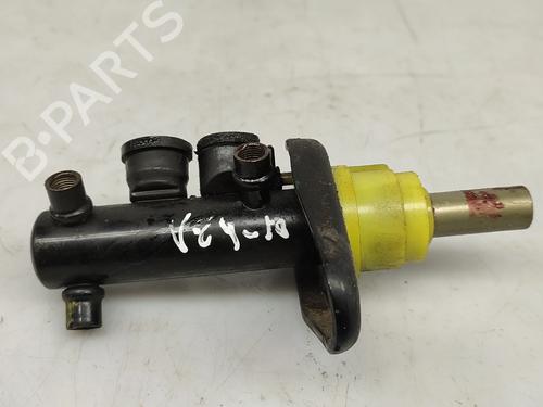Used Brake master cylinder LAND ROVER DEFENDER Station Wagon (L316, L315) 2.5 TDI 4x4 (L316) (113 hp) 31945659