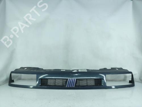 Grill FIAT ULYSSE (220_) 2.1 TD (109 hp) 32070490