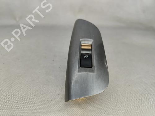 Used Right front window switch Right front window switch 32070300 32070300