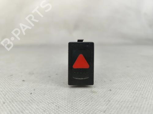 warning-switch-vw-passat-b5-3b2-1996-1997-1998-1999-2000-2001-32070310 main image