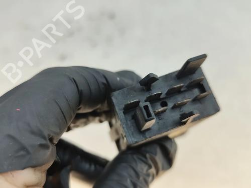 Warning switch SKODA OCTAVIA I (1U2) 1.9 TDI | BP32070338I22 