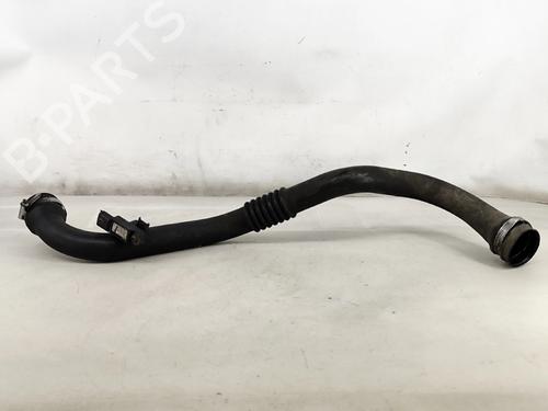 Used Intercooler pipe Intercooler pipe RENAULT MEGANE II (BM0/1_, CM0/1_) 1.5 dCi (BM1E, CM1E) (106 hp) 32070385 32070385