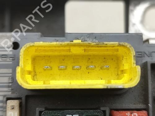 Fuse box CITROËN C5 II (RC_) 2.2 HDi | BP32113529E1 - Image 7