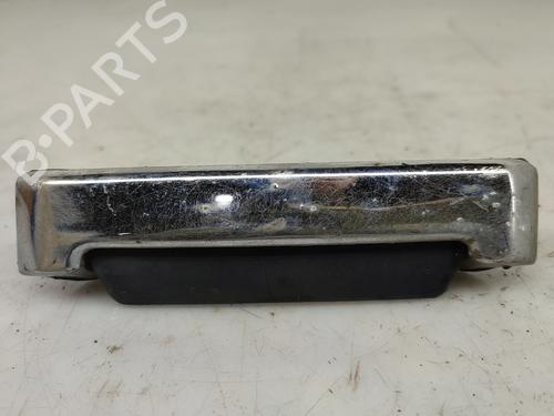 Used Rear left exterior door handle Rear left exterior door handle 31922028 31922028