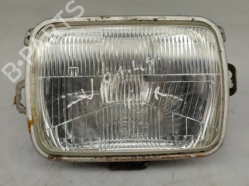 Used Right headlight MITSUBISHI L 300 / DELICA II Van (L03_P) 2.3 D (L038P, L068P) (68 hp) 27742688