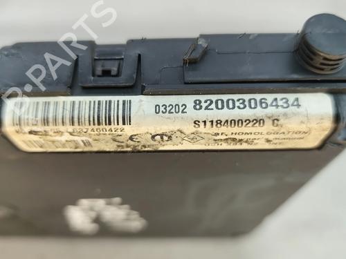 Fuse box RENAULT MEGANE II (BM0/1_, CM0/1_) 1.5 dCi (BM0F, BM0T, BM2B, CM0F, CM0T) | BP32096807E1