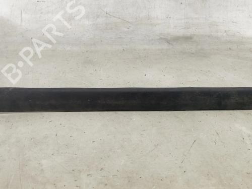 door-moulding-trim-audi-80-b4-avant-8c5-1991-1992-1993-1994-1995-1996-32125523 main image