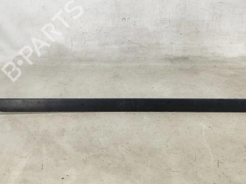 door-moulding-trim-ford-focus-i-daw-dbw-1998-1999-2000-2001-2002-2003-2004-2005-2006-2007-2008-2009-32125384 main image