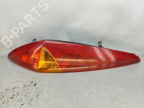 Feu arrière gauche FIAT PUNTO (188_) 1.2 60 (188.030, .050, .130, .150, .230, .250) (60 hp) 32096923