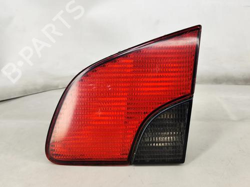 right-tailgate-light-peugeot-406-break-8ef-1996-1997-1998-1999-2000-2001-2002-2003-2004-32125409 main image