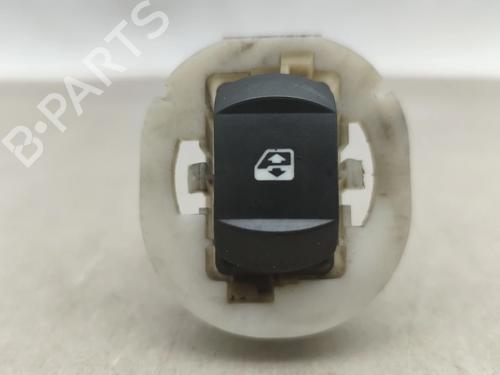 Used Right front window switch Right front window switch 32084053 32084053