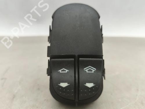Used Left front window switch Left front window switch FORD FOCUS I (DAW, DBW) 1.8 Turbo DI / TDDi (90 hp) 32125381 32125381