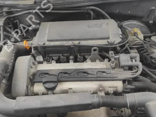 Motor SEAT LEON (1M1) 1.4 16V (75 hp) 32140578