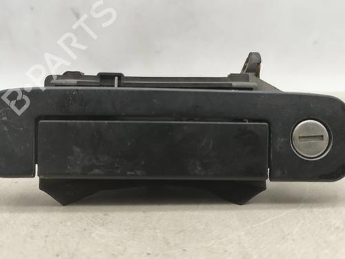 Used Front left exterior door handle Front left exterior door handle AUDI 80 B4 Avant (8C5) 1.9 TDI (90 hp) 32125437 32125437