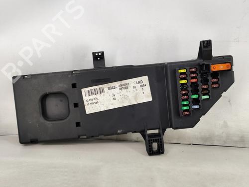 Fuse box OPEL VECTRA C (Z02) 1.9 CDTI (F69) | BP32145853E1 - Image 2