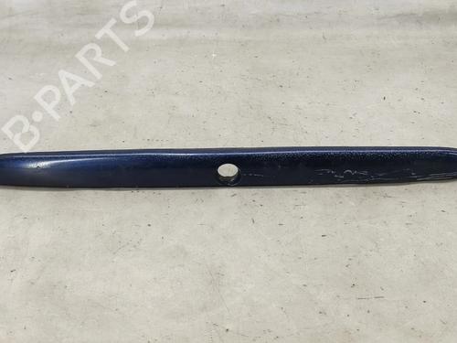 door-moulding-trim-peugeot-406-break-8ef-1996-1997-1998-1999-2000-2001-2002-2003-2004-32125406 main image
