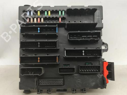 fuse-box-opel-vectra-c-z02-2002-2003-2004-2005-2006-2007-2008-2009-32145845 main image