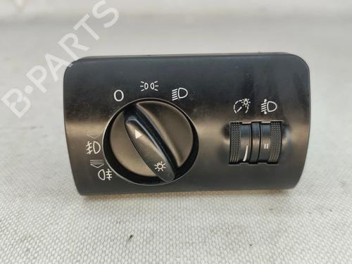 headlight-switch-audi-a6-c5-4b2-4b4-1997-1998-1999-2000-2001-2002-2003-2004-2005-32125470 main image