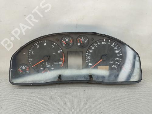 Used Instrument cluster AUDI A6 C5 (4B2, 4B4) 1.8 T (180 hp) 32125473
