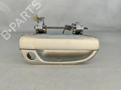 front-right-exterior-door-handle-hyundai-accent-ii-lc-1999-2000-2001-2002-2003-2004-2005-2006-2007-2008-2009-2010-2011-2012-32125511 main image