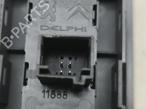 Right front window switch CITROËN C5 III Break (RW_) 2.0 HDi 165 | BP32173646I26 