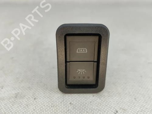 BP32125652I30 main image