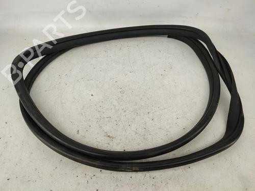 rubber-door-seal-toyota-prius-_w3_-2008-2009-2010-2011-2012-2013-2014-2015-2016-31908011 main image