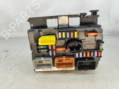 Used Fuse box Fuse box PEUGEOT 207 (WA_, WC_) 1.4 HDi (68 hp) 32177869 32177869
