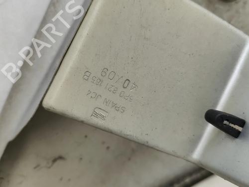 Left front fenders SEAT LEON (1P1) 1.9 TDI | BP32177866C41 