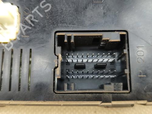 Fuse box RENAULT CLIO II (BB_, CB_) 1.2 16V (BB05, BB0W, BB11, BB27, BB2T, BB2U, BB2V, CB05,... | BP32147858E1 