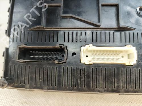 Fuse box RENAULT CLIO II (BB_, CB_) 1.2 16V (BB05, BB0W, BB11, BB27, BB2T, BB2U, BB2V, CB05,... | BP32147858E1 