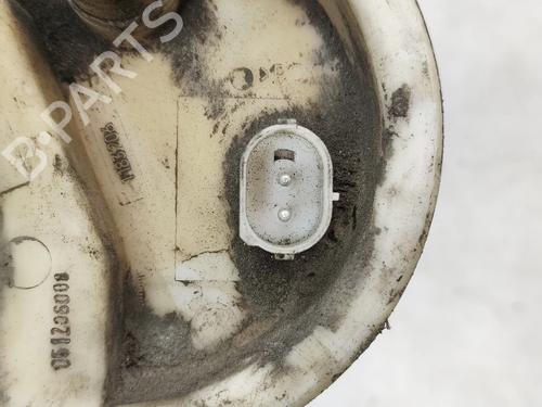 Fuel pump BMW 5 (E39) 520 i | BP32189728M76