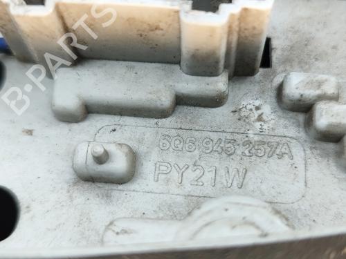 Left taillight VW POLO IV (9N_, 9A_) 1.2 12V | BP32148925C34