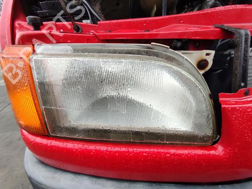 Faro derecho FORD TRANSIT Platform/Chassis (E_ _) 2.5 DI (EME/L/S, ENE/L/S) (76 hp) 32196843