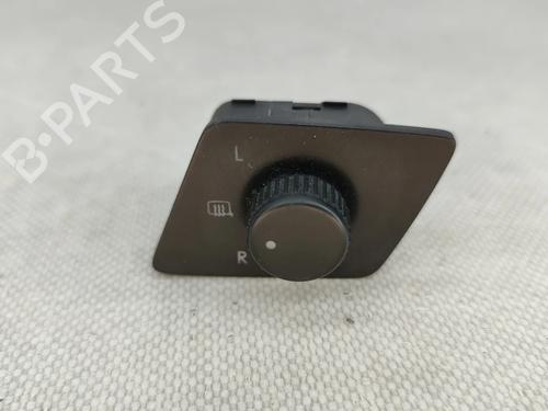 Used Mirror switch Mirror switch VW POLO IV (9N_, 9A_) 1.2 12V (64 hp) 32196831 32196831