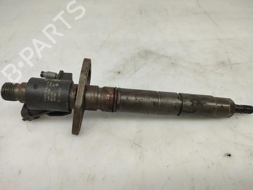Used Injector Injector LAND ROVER DISCOVERY V (L462) 3.0 SDV6 4x4 (306 hp) 31902665 31902665