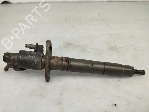 Used Injector Injector LAND ROVER DISCOVERY V (L462) 3.0 SDV6 4x4 (306 hp) 31902663 31902663
