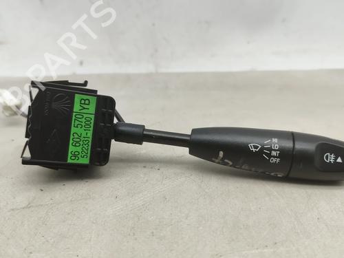 steering-column-stalk-opel-corsa-c-x01-2000-2001-2002-2003-2004-2005-2006-2007-2008-2009-32196884 main image