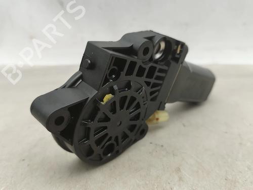 Right front window motor HYUNDAI TRAJET (FO) 2.0 CRDi | BP32218171E20