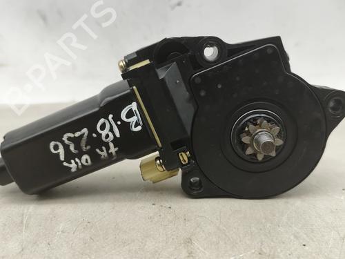 Right front window motor HYUNDAI TRAJET (FO) 2.0 CRDi | BP32218171E20