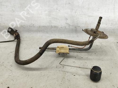 Used Fuel pump JEEP CHEROKEE (XJ) 2.1 TD (87 hp) 32167837