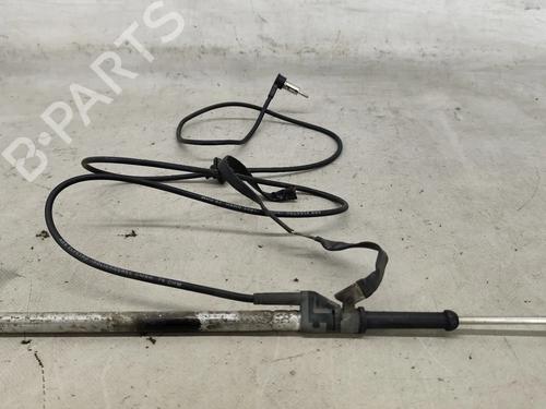 Antenne/Base VW GOLF III (1H1) 1.4 (60 hp) 32113500