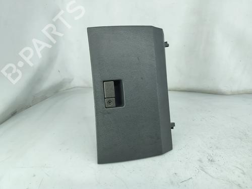 Used Glove box Glove box TOYOTA AVENSIS Estate (_T22_) 1.6 i (AT220_) (110 hp) 32214108 32214108