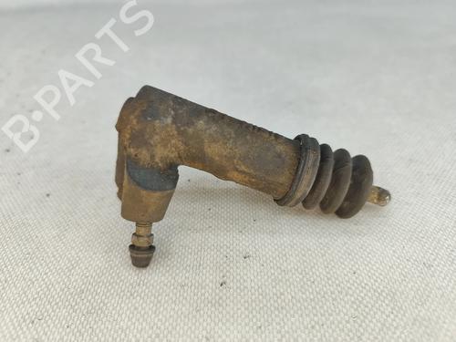 Bombín de embrague TOYOTA AVENSIS Estate (_T22_) 1.6 i (AT220_) (110 hp) 32214157