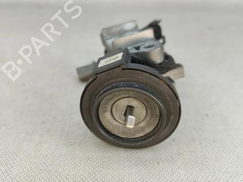 other-volvo-s40-i-644-1995-1996-1997-1998-1999-2000-2001-2002-2003-2004-32214175 main image