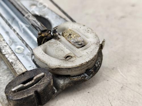 Front right window mechanism MAZDA 626 V Station Wagon (GW) 2.0 Turbo DI (GWFW) | BP32218201C23 