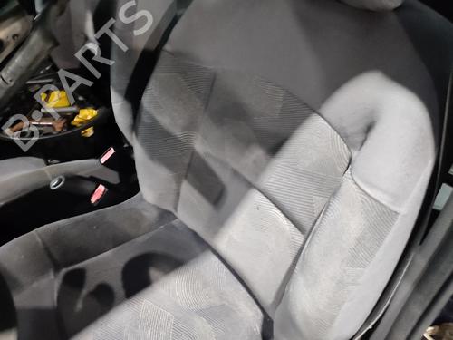 switch-renault-clio-ii-bb_-cb_-1998-1999-2000-2001-2002-2003-2004-2005-2006-2007-2008-2009-2010-2011-2012-2013-2014-2015-2016-32251556 main image